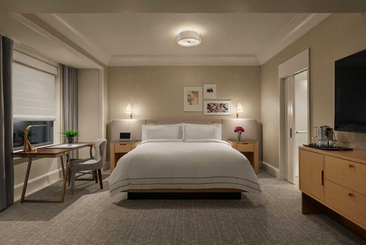 The Newbury Boston Hotel Екстериор снимка A bedroom at the hotel