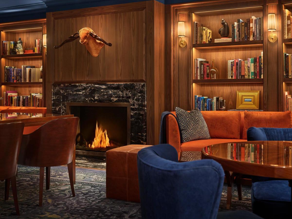 The Newbury Boston Hotel Екстериор снимка Library Bar
