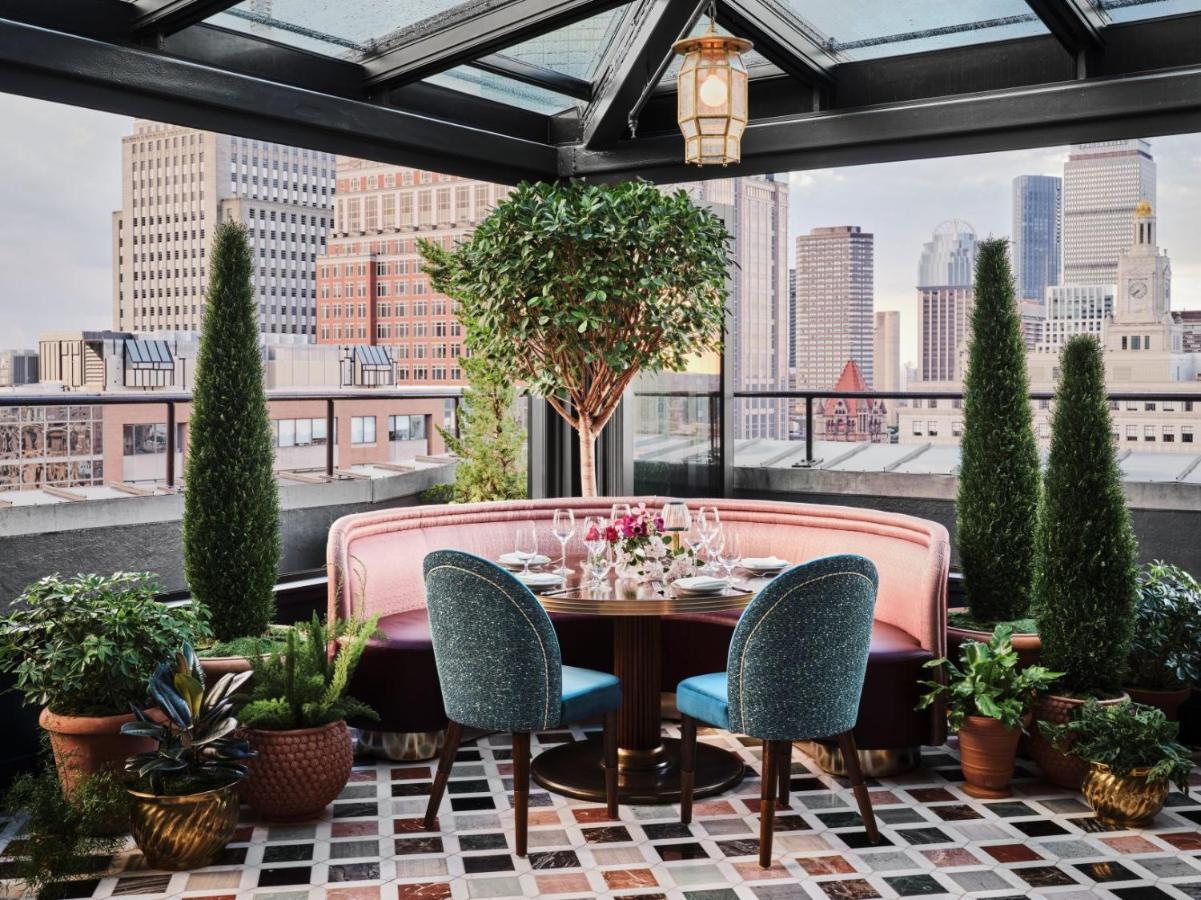 The Newbury Boston Hotel Екстериор снимка The rooftop bar at the London edition
