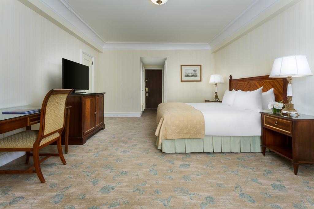 The Newbury Boston Hotel Екстериор снимка A room at the Waldorf Astoria New York
